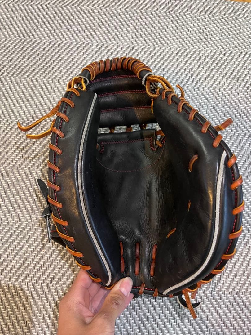 ハタケヤマ　硬式用キャッチャーミット PBW-7208B 廃盤モデル