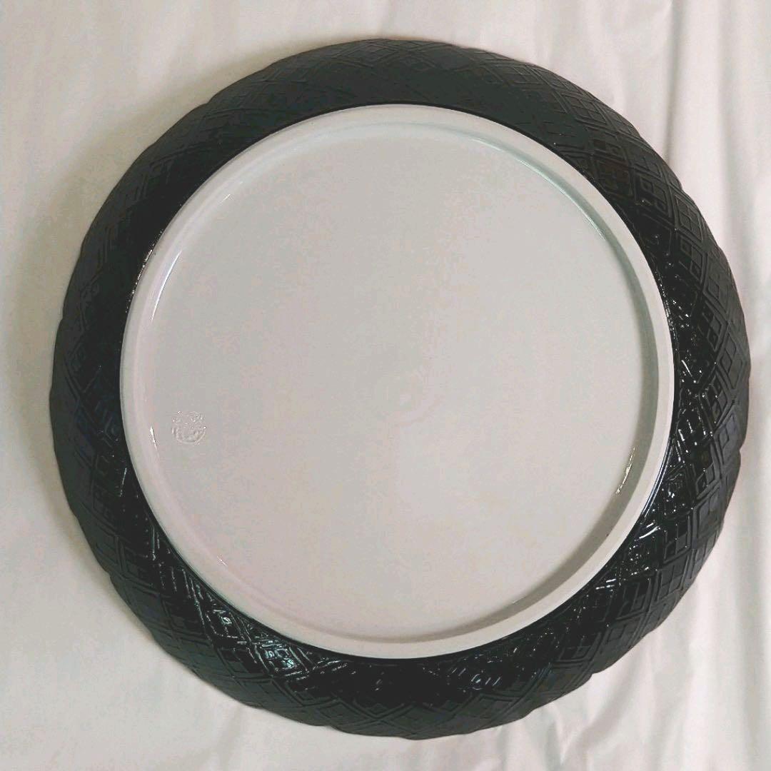 【茶道具】黒漆交趾唐草　菓子器　中村翠嵐作