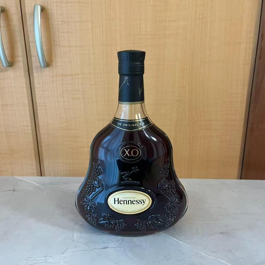Hennessy XO コニャック 700ml