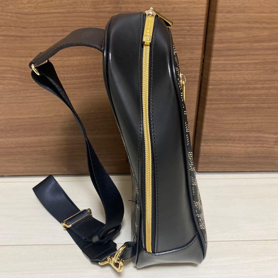 レザレクション BAG ブランタNo.2 ダークブラック