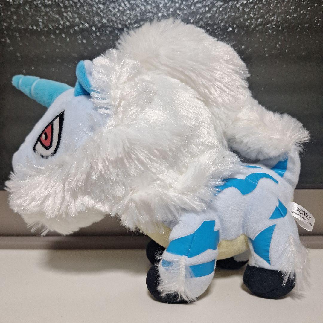 最終値下げ★即購入可★モンスターハンター キリン ぬいぐるみ