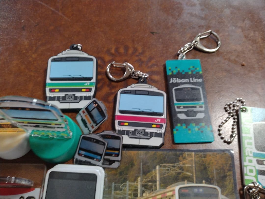 常磐線　 JR東日本　他　 鉄道グッズ 電缶バッチ キーホルダー他　35個セット