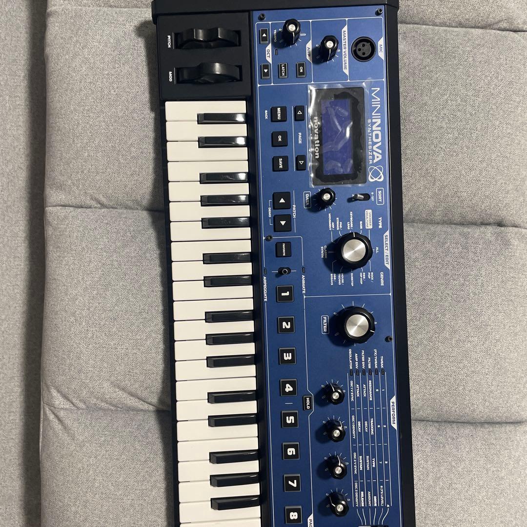 Novation Mininova 37鍵アナログモデリングシンセ