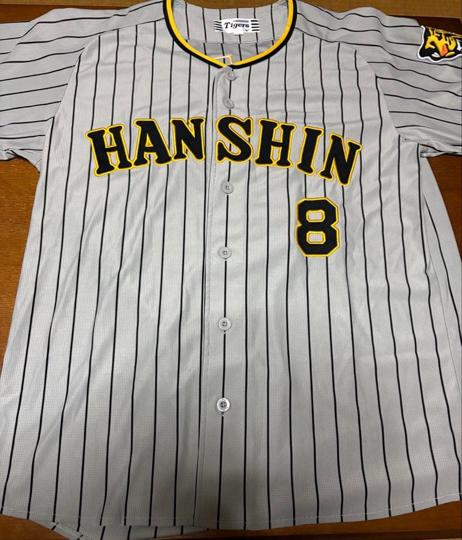 阪神タイガース　佐藤輝明　レプリカビジターユニフォーム　Lサイズ