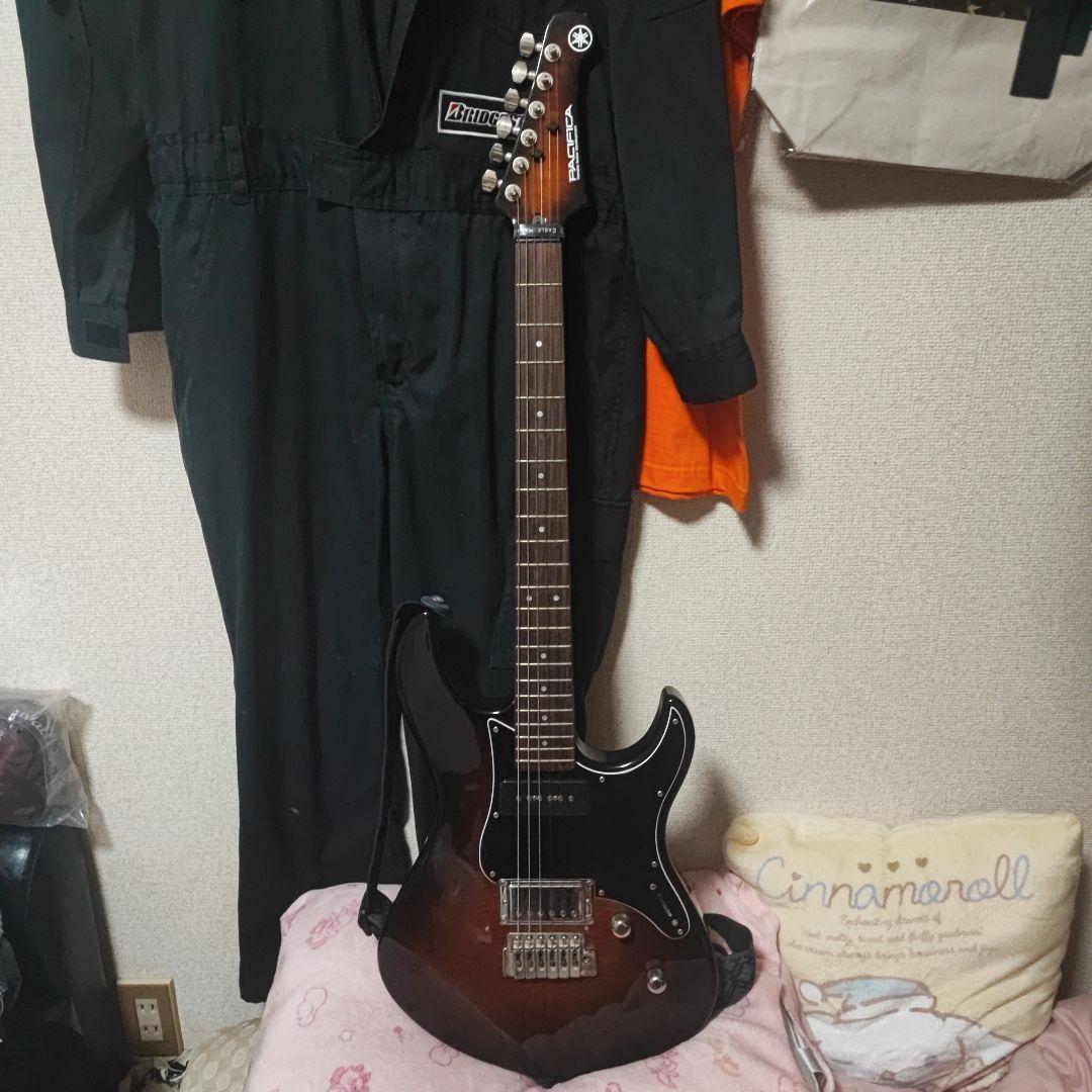 ギター YAMAHA Pacifica PAC611VFM
