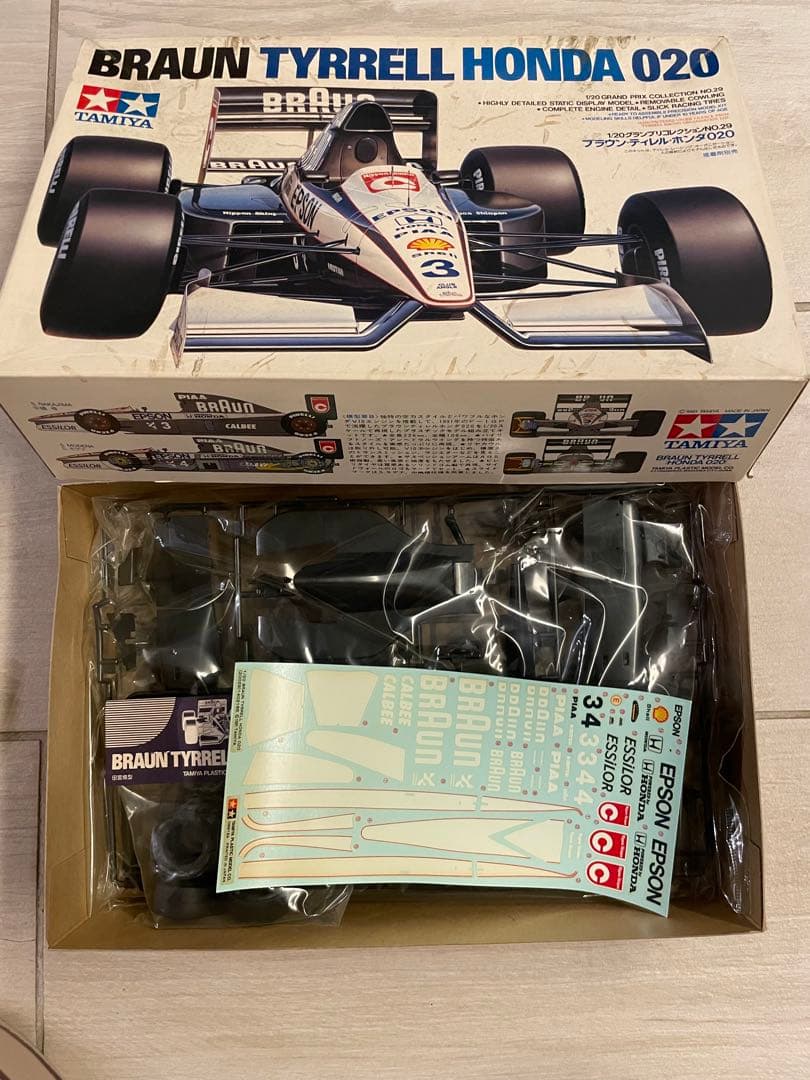 タミヤBRAUN TYRRELL HONDA 020 1/20