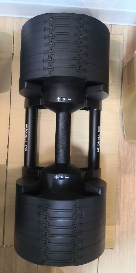 ①可変式ダンベル ブラック　NUOBELL フレックスベル Max 36kg