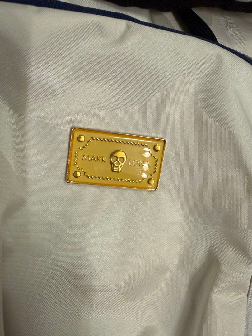 マークアンドロナ　リュック　バックパック　白