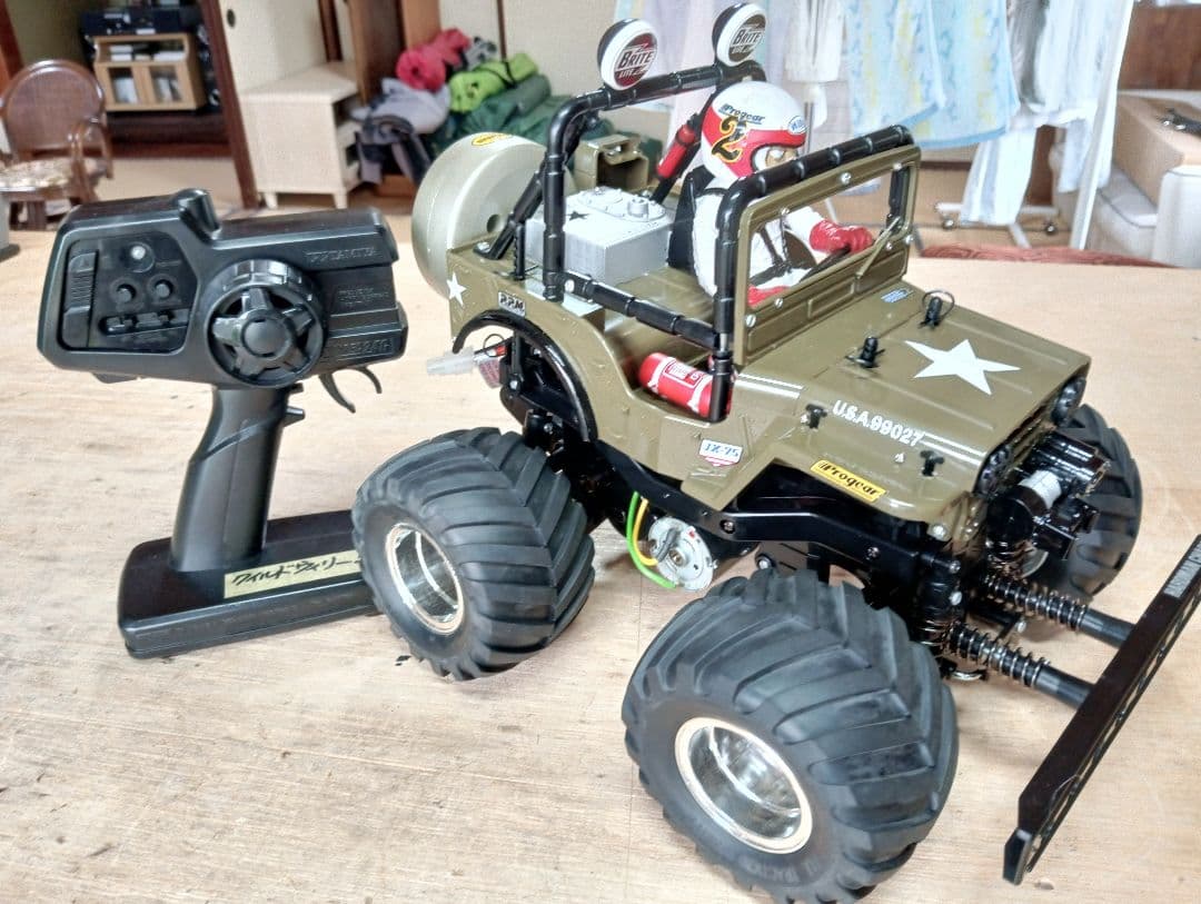 メカ付き タミヤ 電動RC ワイルドウィリー2
