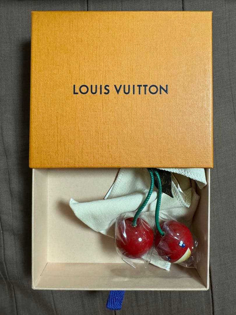 LOUIS VUITTON×村上隆　バッグチャーム・チェリー