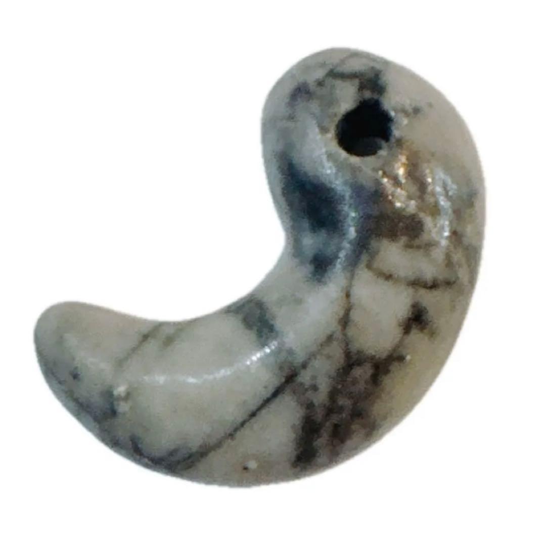 勾玉　古墳時代　縄文時代　古美術　貴重　グレー系30×17×10mm 土出