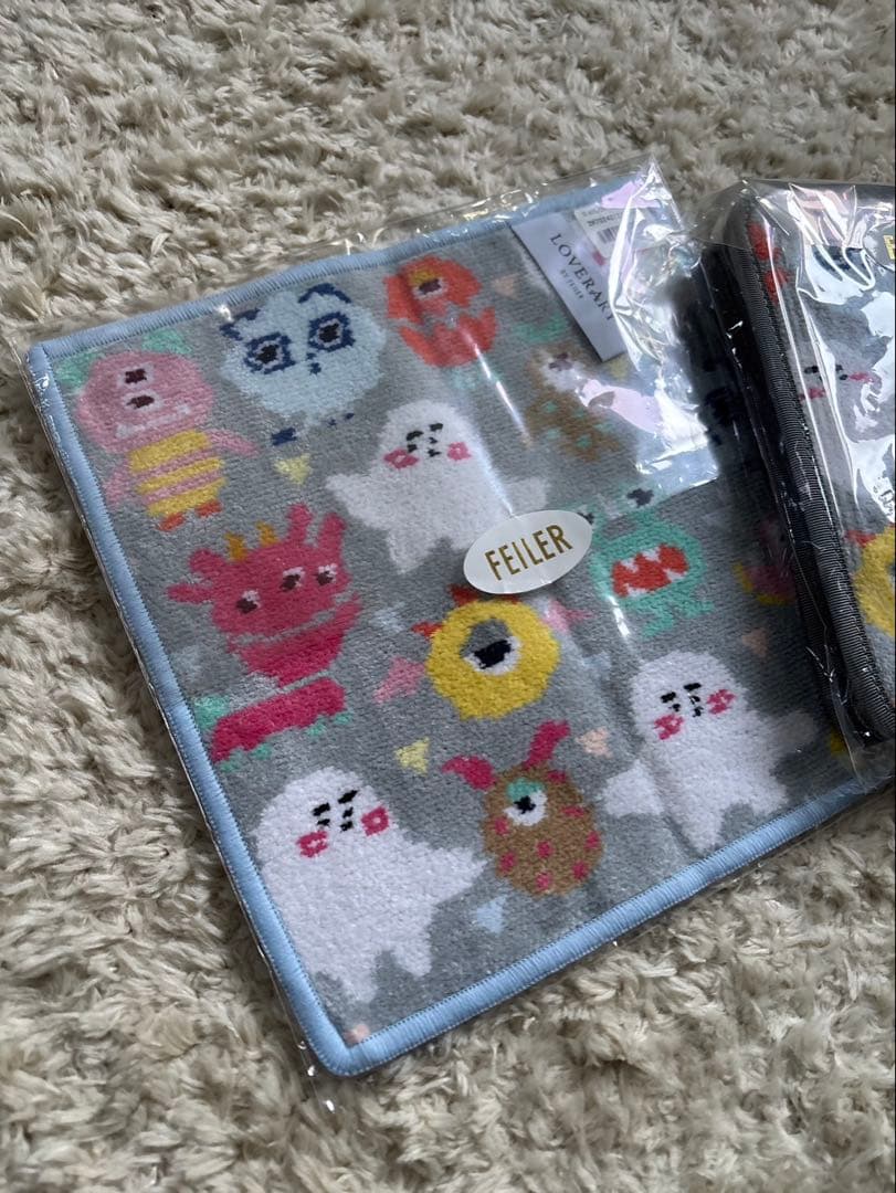 FEILER シナぷしゅ　カラフルキャラクター ハンカチ&マルチケース