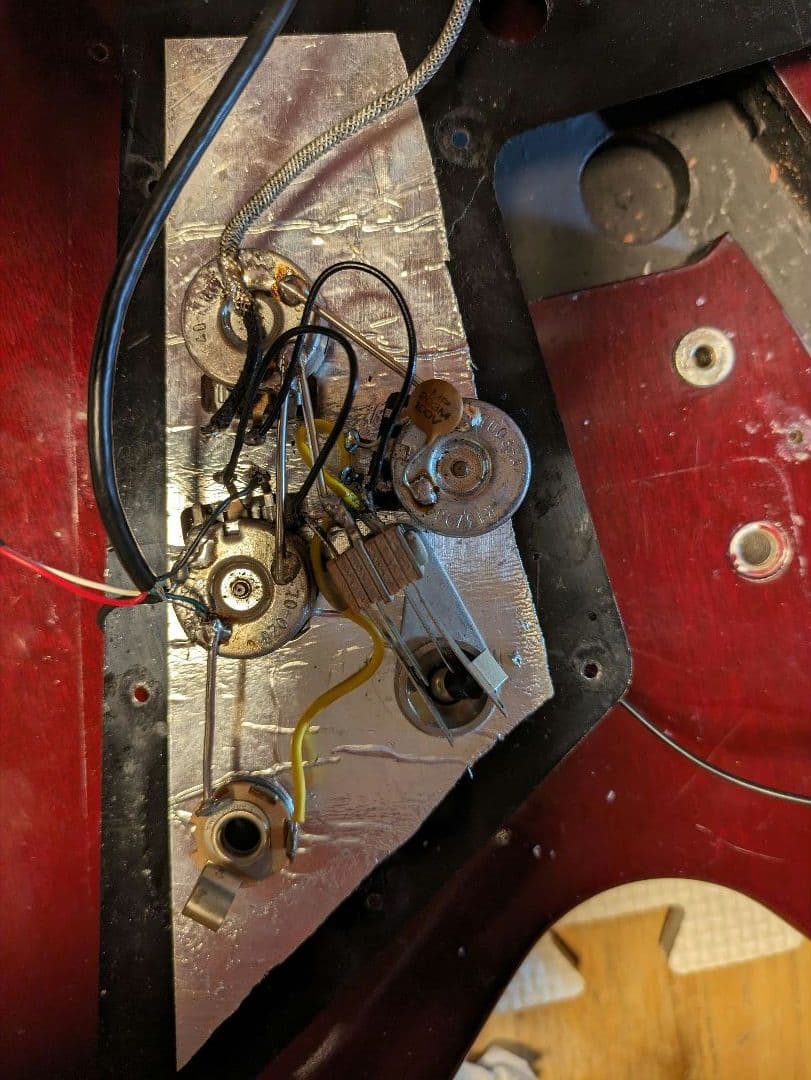 1991 Gibson Flying V 67' & 刻印ナンバードPAF