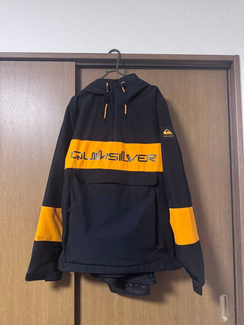 【QuikSilver】スノボウェアセット（ゴーグル、グローブ、ベルト付）