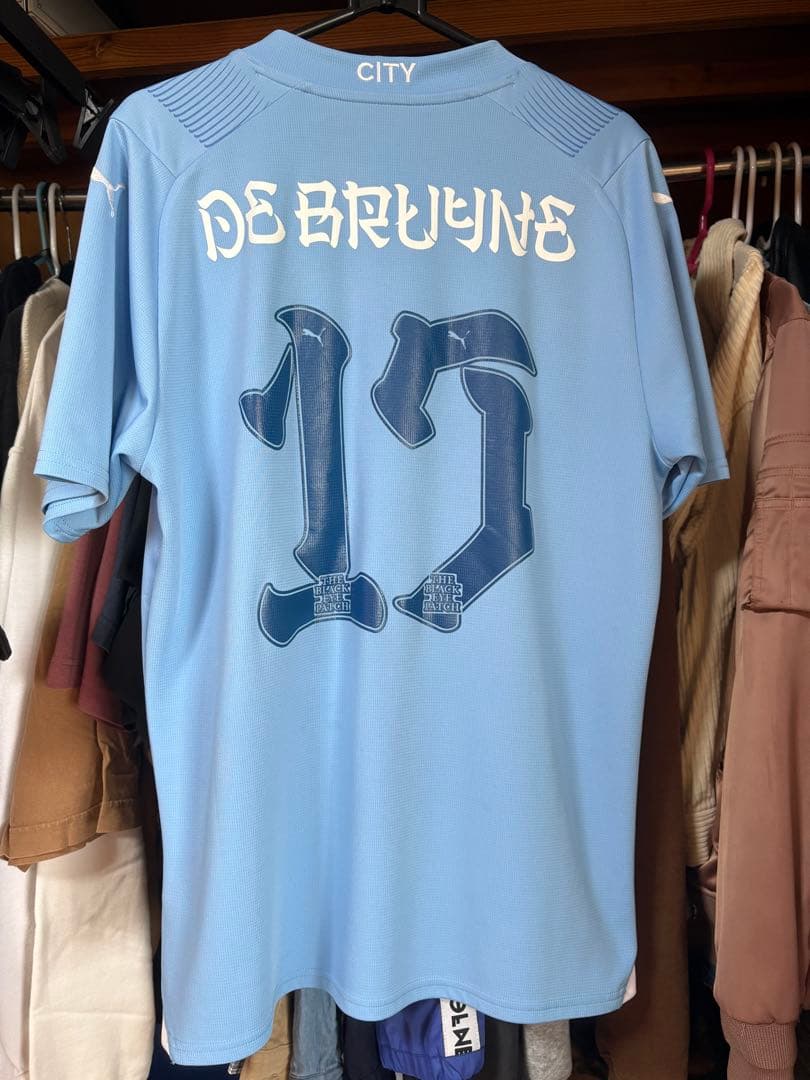 プーマ　マンチェスターシティ　ブラックアイパッチ　ユニフォーム　デフライネ