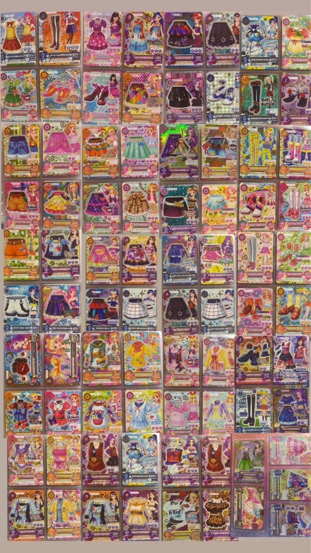 アイカツカードセット 81枚とケース付き