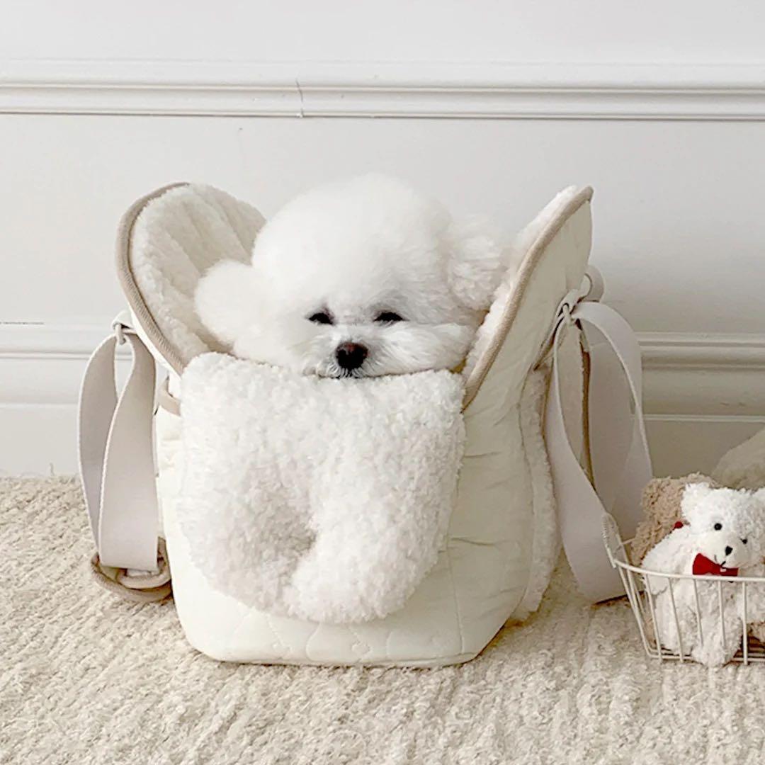 キャリーバッグ・スリング near by us FLUFFY BONGBONG BAG