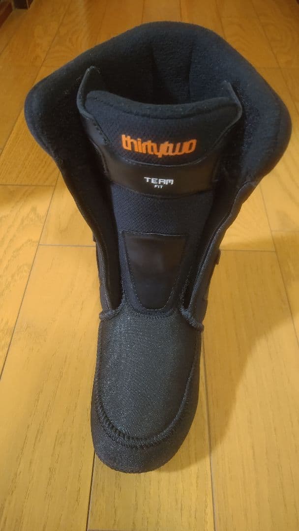 thirtytwo LASHED DOUBLE BOA 32　23-24