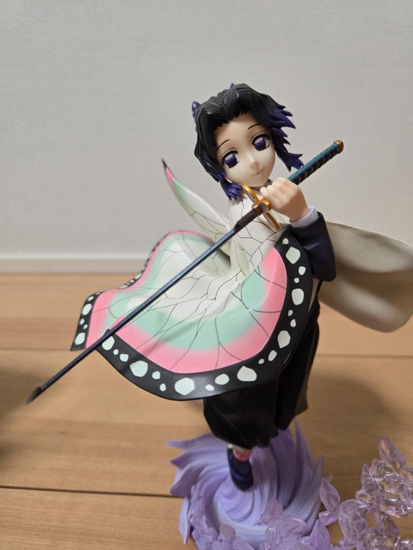 鬼滅の刃　ARTFX J　胡蝶しのぶ　フィギュア