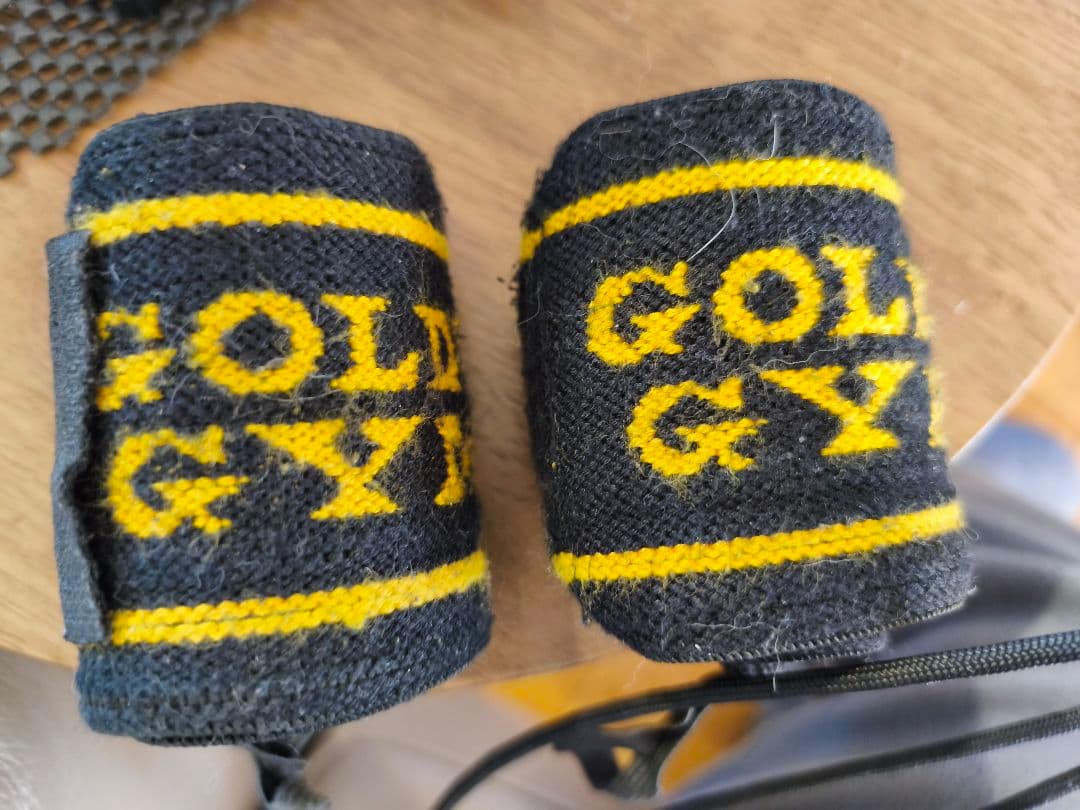 GOLD'S GYM & COBRA GRIPS フィットネス用品、新同様