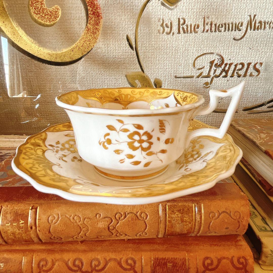 リッジウェイ　金彩が美しいティーカップ