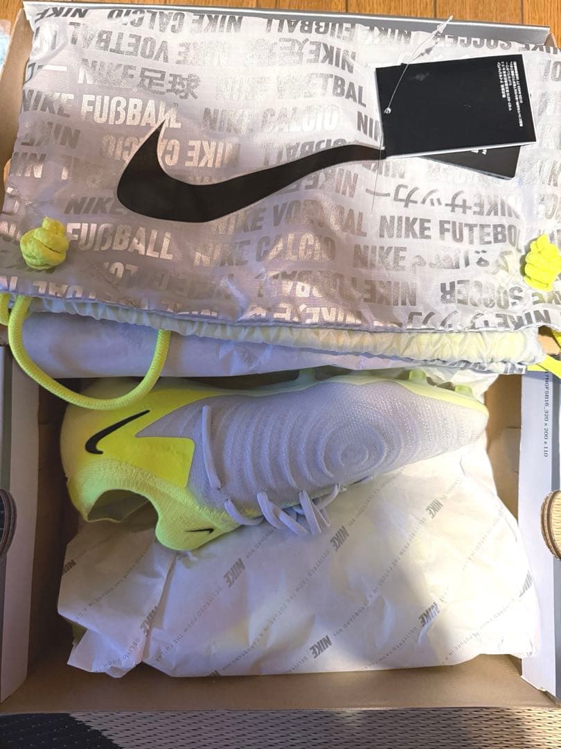 ナイキ　ファントム　エリート　GX2 AG 新品