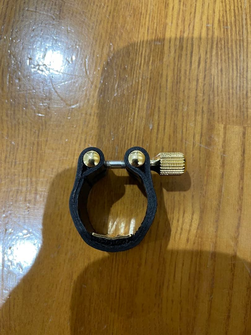 ソプラノサックス用リガチャーバンドレンレザー