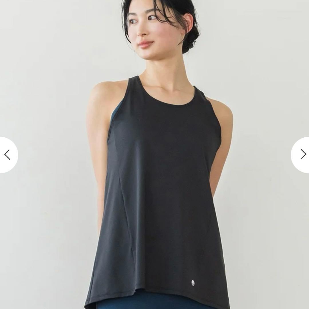 SUKALA バックツイストセパレートタンクトップ　ブラック　M