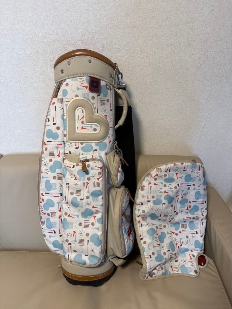 【送料込み】廃盤希少品　オノフ　キャディバッグ レディース　数量限定品
