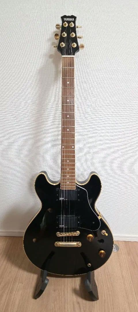 YAMAHA ヤマハ ギター SAS-Ⅱ セミアコ ブラック ハードケース付