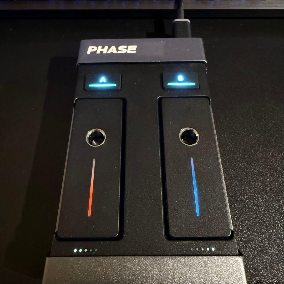 【超美品】 PHASE ESSENTIAL DJコントローラー Serato