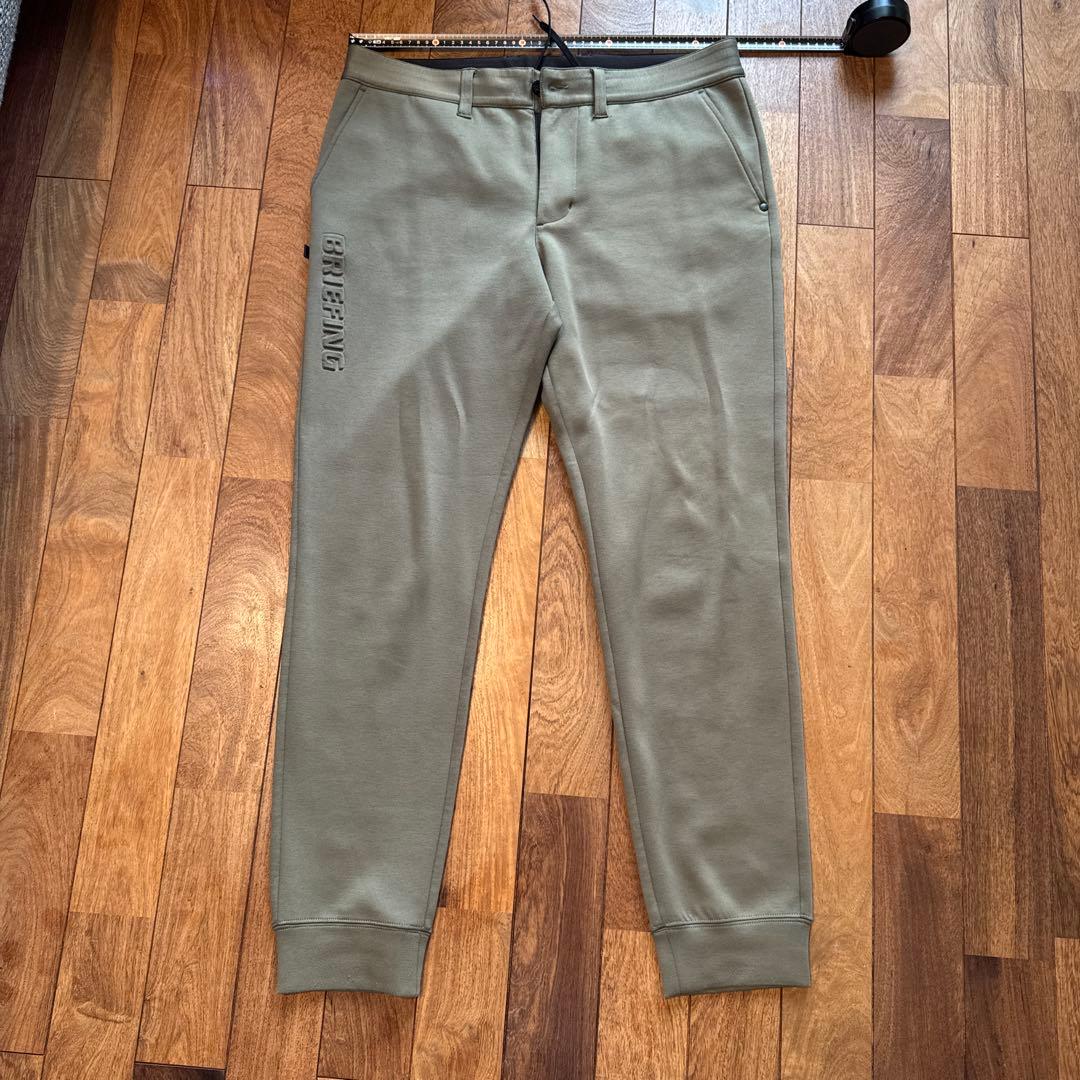 BRIEFING ロゴ入り ジョガーパンツ カーキ XL