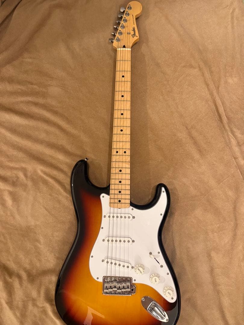 Fender Japan Stratocaster 2014年製　ストラト