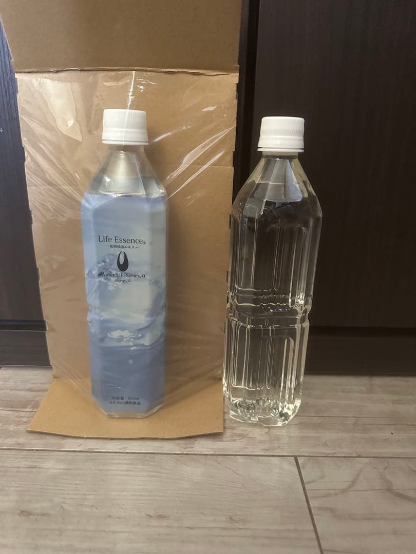 訳アリ Life Essence ミネラルウォーター　600ml
