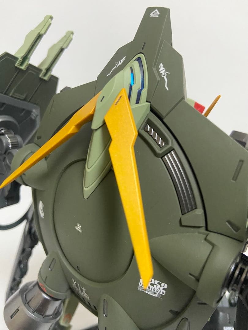 フルメカニクス 1/100 フォビドゥンガンダム 全塗装済完成品 メタルビルド