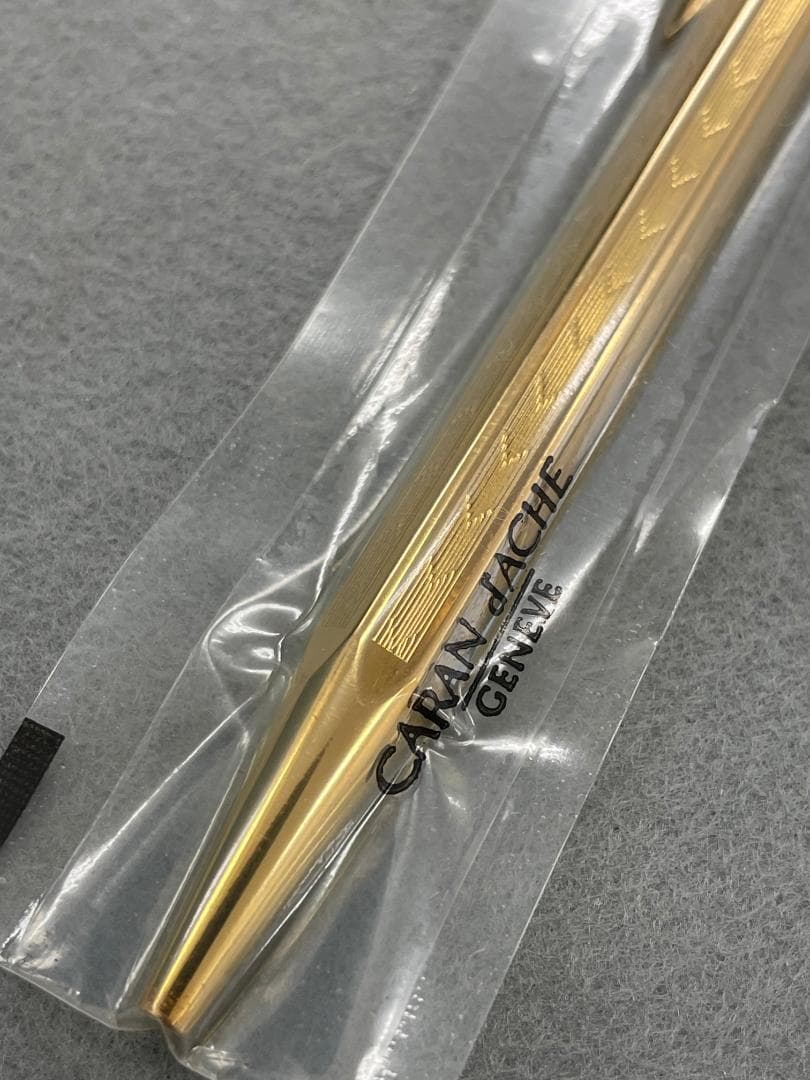 【未使用】CARAN D'ACHE　カランダッシュ　エクリドール　ボールペン