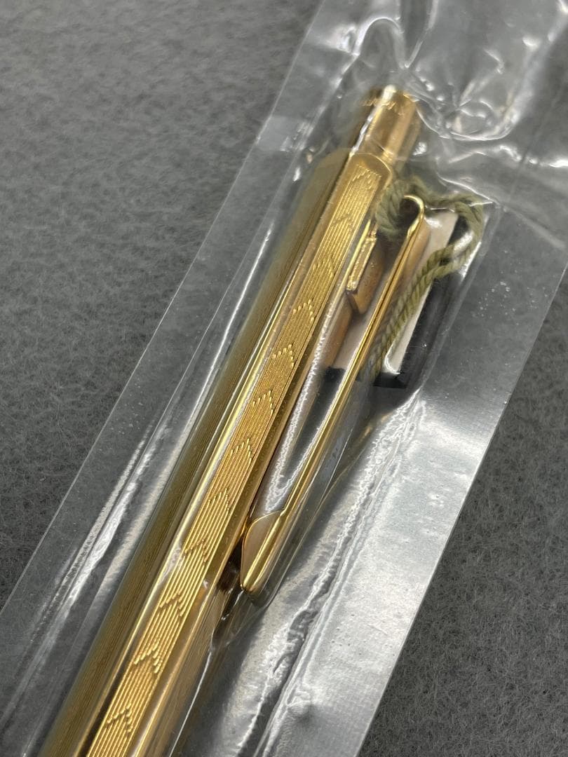 【未使用】CARAN D'ACHE　カランダッシュ　エクリドール　ボールペン