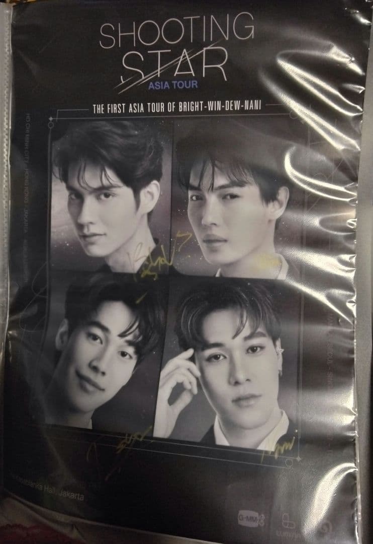 F4 Thailand ポスター　サイン付　brightwin