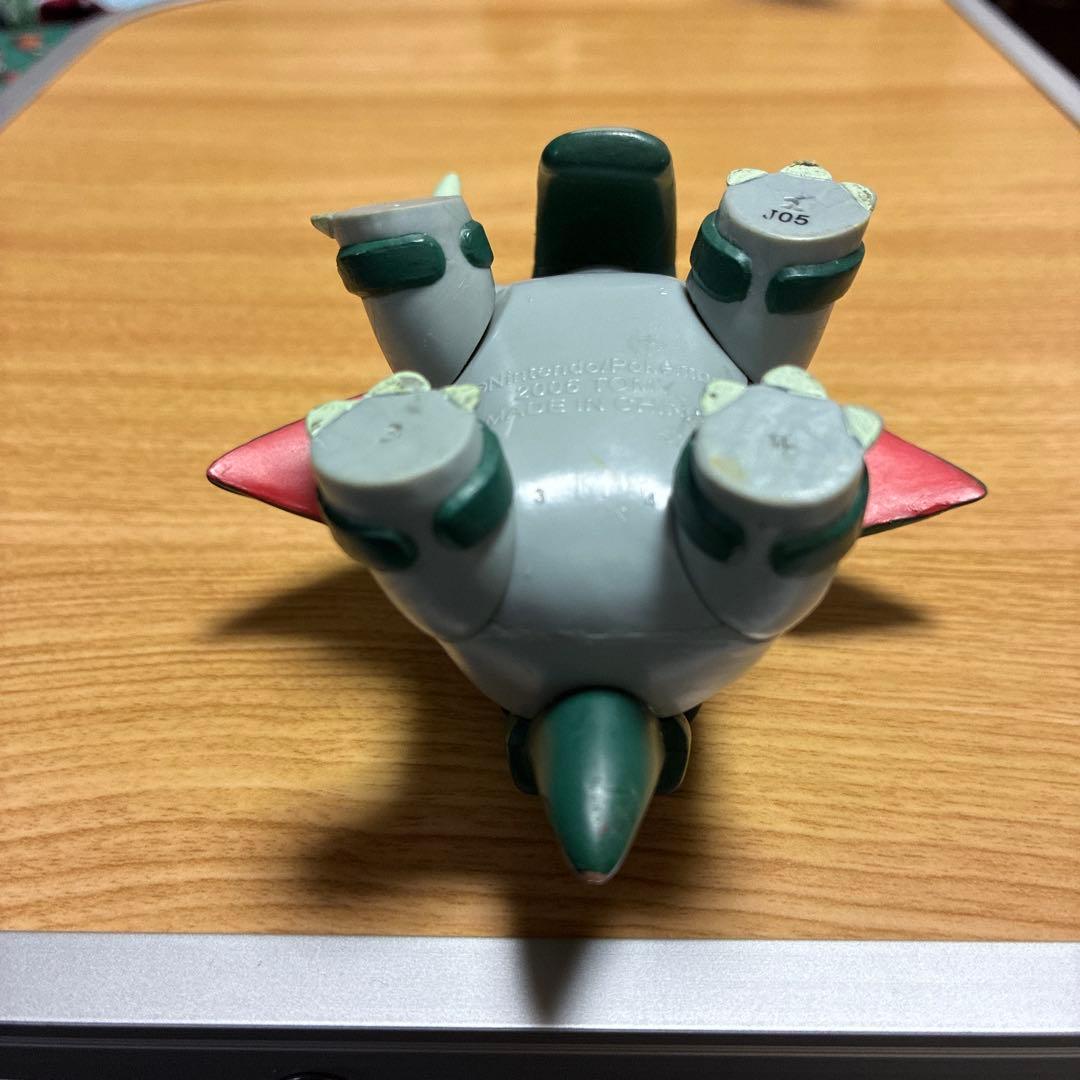 ポケモン　ドンファン　フィギュア　可動式