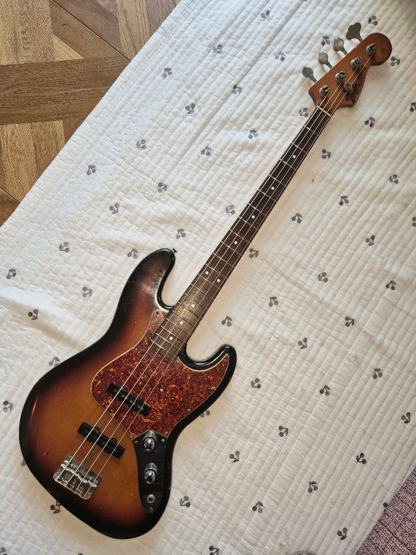 ベース Fender Jazz Bass american vintage 1990