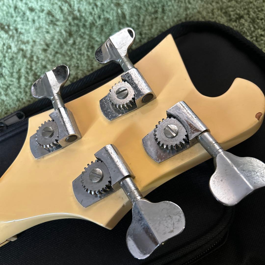 ＦＥＲＮＡＮＤＥＳ　ＲＢ－８０　White