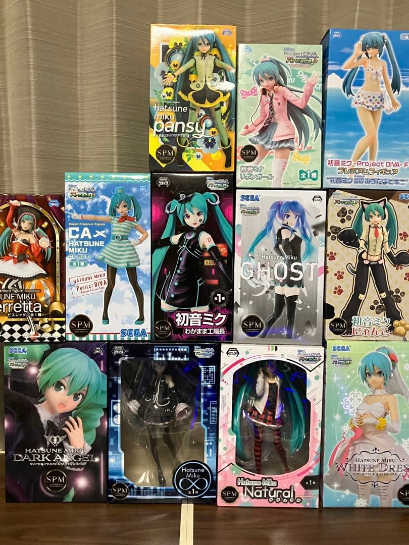 初音ミク プレミアムフィギュア まとめ売り 13種セット