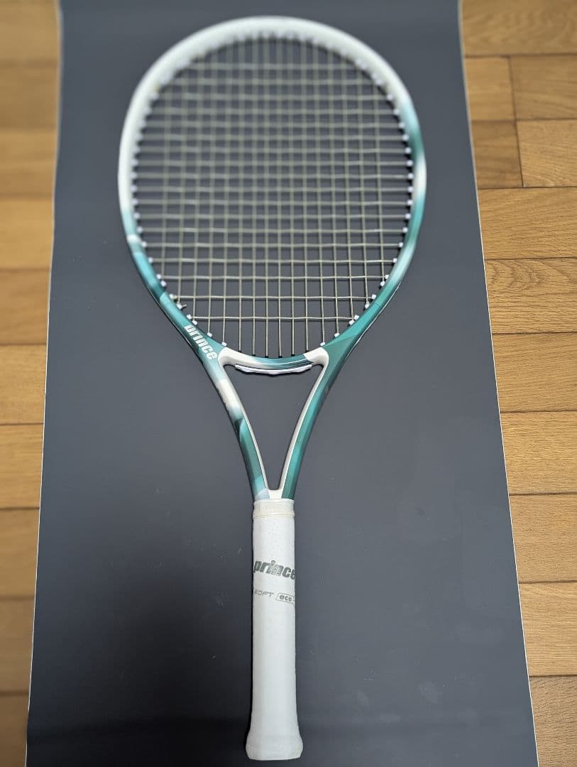 Prince 限定カラー EMBLEMテニスラケット 110 G2