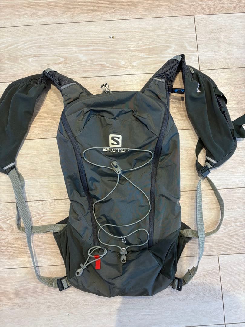 Salomon ハイドレーションバッグ AGILE12