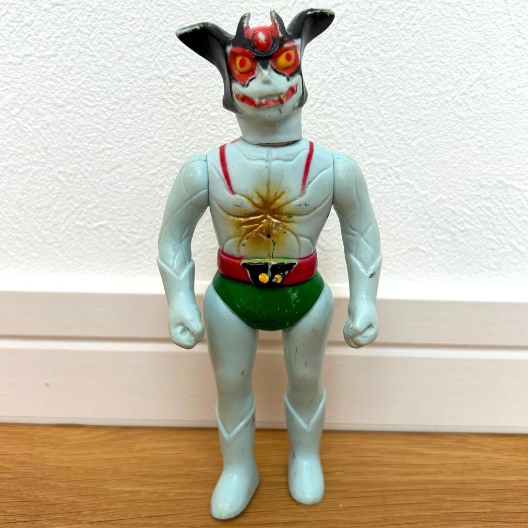 【チャン・ドンス 】