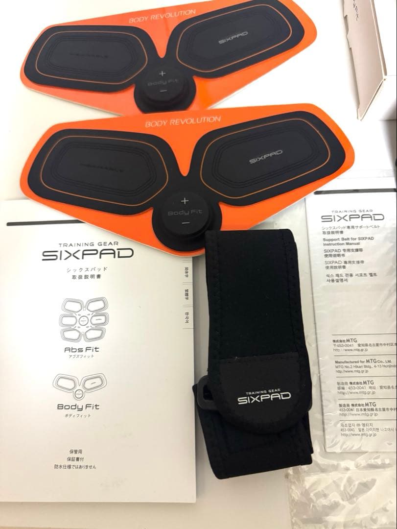 SIXPAD BODY シックスパッド　ボディフィット