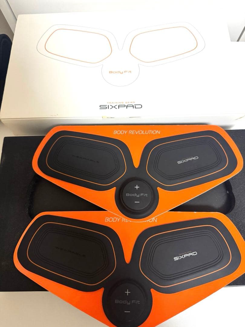 SIXPAD BODY シックスパッド　ボディフィット