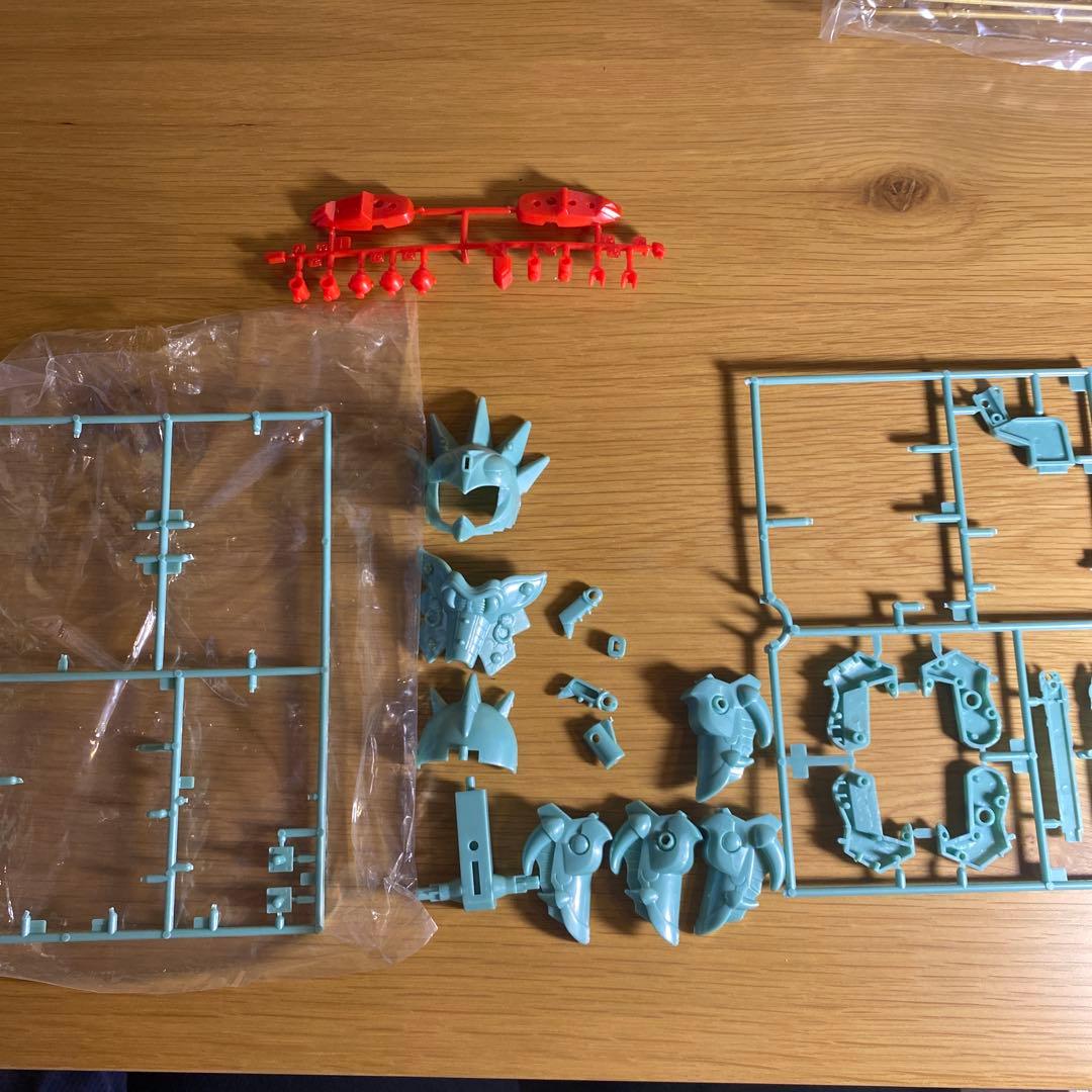 n*i様 元祖SDガンダム　百弍十番　雷帝千生神将軍　SD戦国伝　プラモデル　ガ