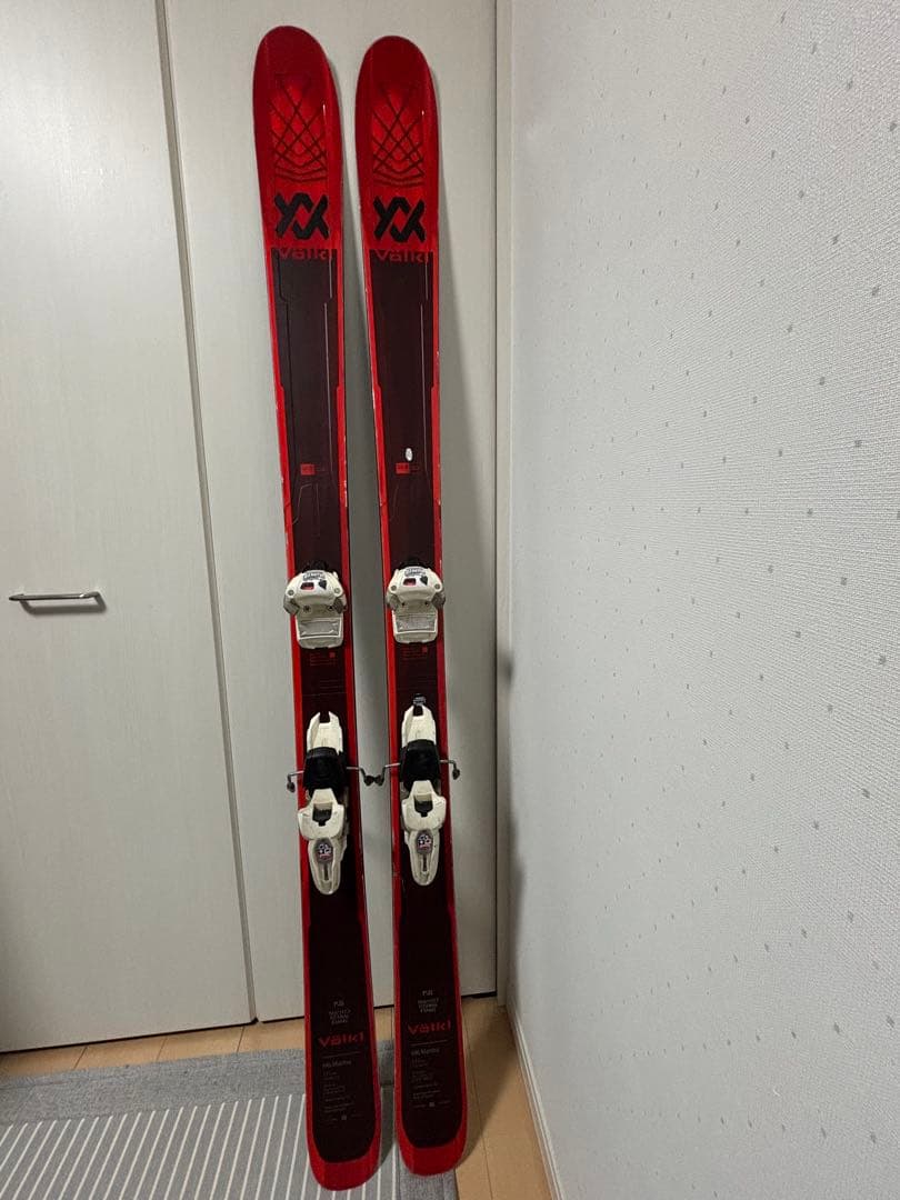 フォルクル　マントラ　M6 177