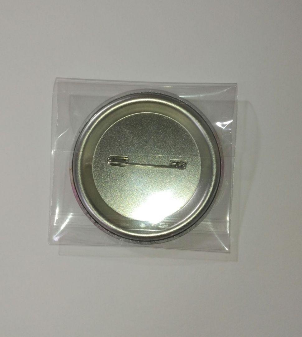 ヘタリア リヒテンシュタイン  民族衣装 チェンジング缶バッジ